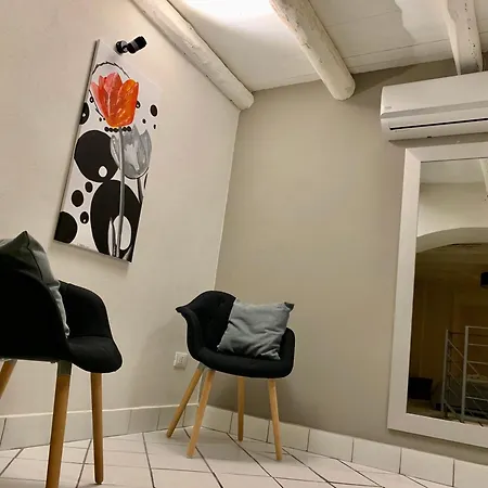 Apartment Vicolo Carini *
